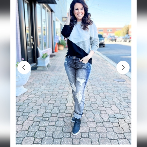 Judy Blue (THE BEST) Bleach splash Boyfriend Jeans - Picture 8 of 11